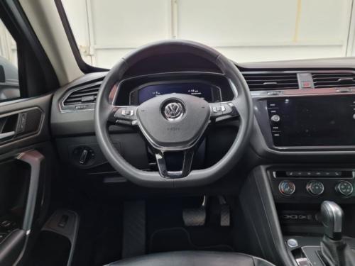 Volkswagen Tiguan NII Ruhe Modelo 2020 40,931 kms. $990,000.00