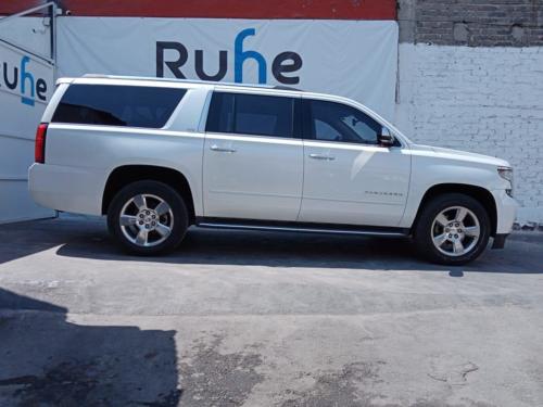 Renta Chevrolet Suburban