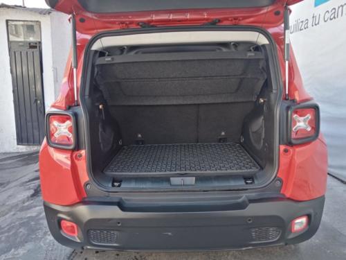 Jeep Renegade NII Ruhe Modelo 2018 18 mil kms. $595,000.00