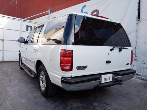 Ford Expedition Nivel III Modelo 2001 179,848 kms. $130,000.00