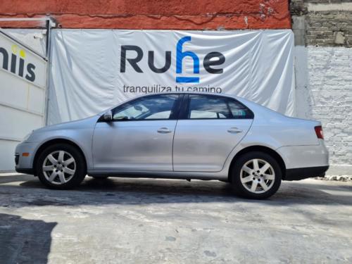 Volkswagen Bora NIII WBA Modelo 2010 156,060 kms. $250,000.00