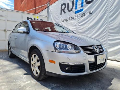 Volkswagen Bora NIII WBA Modelo 2010 156,060 kms. $250,000.00