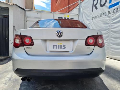 Volkswagen Bora NIII WBA Modelo 2010 156,060 kms. $250,000.00