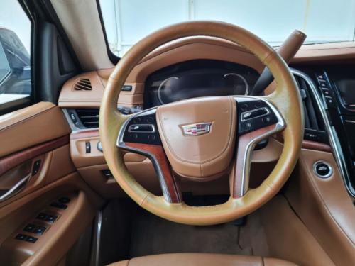 Cadillac Escalade NIII+ Squalo Modelo 2016 95,034 kms. $1,090,000.00