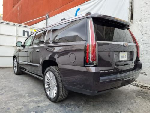 Cadillac Escalade NIII+ Squalo Modelo 2016 95,034 kms. $1,050,000.00