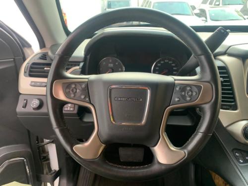 GMC Yukon NV Ballistic Modelo 2016 64,823 kms. $1,300,000.00