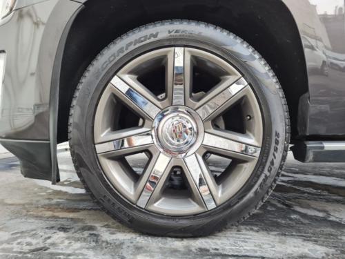 Cadillac Escalade NIII+ Blindajes Alemanes 69,014 kms. $850,000.00