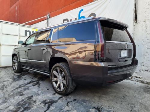 Cadillac Escalade NIII+ Blindajes Alemanes 69,014 kms. $850,000.00