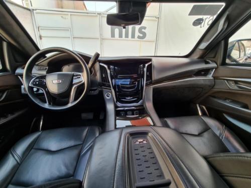 Cadillac Escalade NIII Centur Modelo 2017 50,383 kms. $1,250,000.00