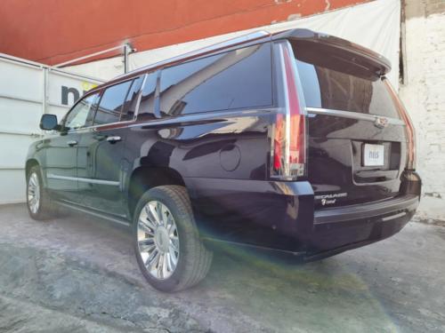 Cadillac Escalade NIII Centur Modelo 2017 50,383 kms. $1,250,000.00