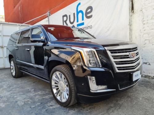 Cadillac Escalade NIII Centur Modelo 2017 50,383 kms. $1,250,000.00