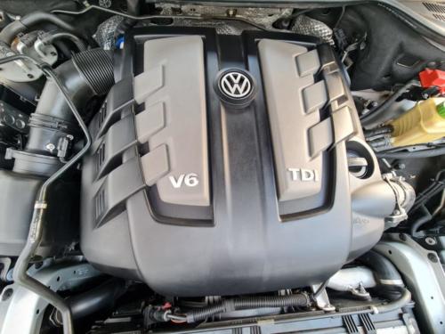 Volkswagen Touareg NV TPS Modelo 2014 98,185 kms. $799,000.00