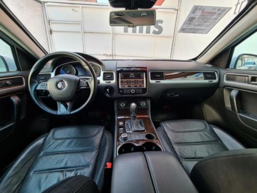 Volkswagen Touareg NV TPS Modelo 2014 98,185 kms. $699,000.00