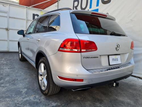 Volkswagen Touareg NV TPS Modelo 2014 98,185 kms. $699,000.00