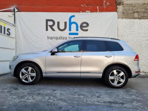 Volkswagen Touareg NV TPS Modelo 2014 98,185 kms. $699,000.00