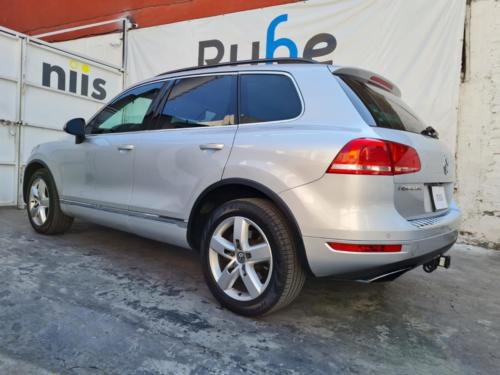 Volkswagen Touareg NV TPS Modelo 2014 98,185 kms. $699,000.00