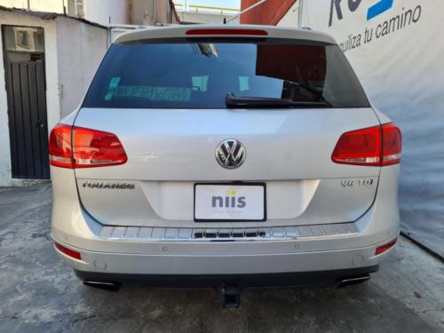 Volkswagen Touareg NV TPS Modelo 2014 98,185 kms. $699,000.00