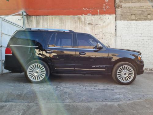 Lincoln Navigator NIII Autosafe Modelo 2016 77,806 kms. $790,000.00