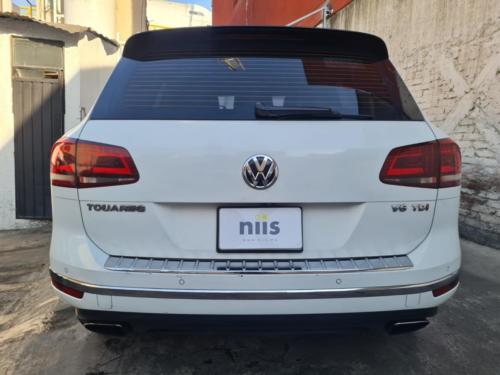 Volkswagen Touareg NIII+ Centur Modelo 2018 117,953 kms. $990,000.00