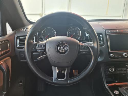 Volkswagen Touareg NIII+ Centur Modelo 2018 117,953 kms. $990,000.00