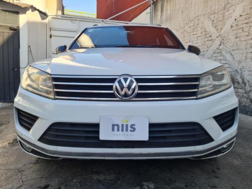 Volkswagen Touareg NIII+ Centur Modelo 2018 117,953 kms. $990,000.00