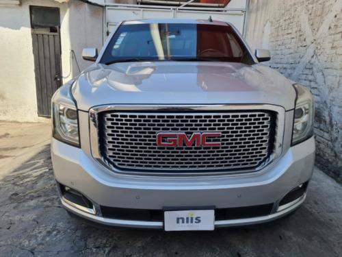 GMC Yukon NIII Ballistic Modelo 2016 76 mil kms. $940,000.00