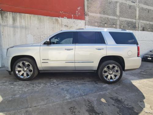 GMC Yukon NIII Ballistic Modelo 2016 76 mil kms. $940,000.00