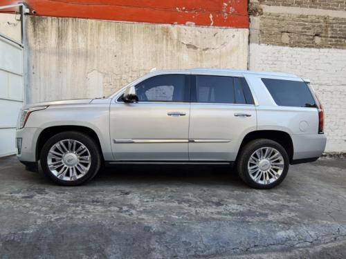 Cadillac Escalade NIII+ WBA 42,700 kms. $1,440,000.00