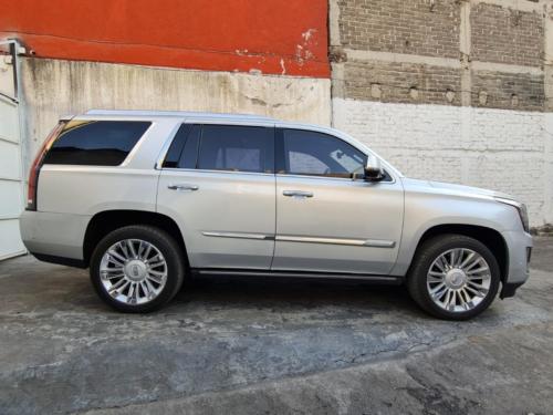 Cadillac Escalade NIII+ WBA 42,700 kms. $1,440,000.00