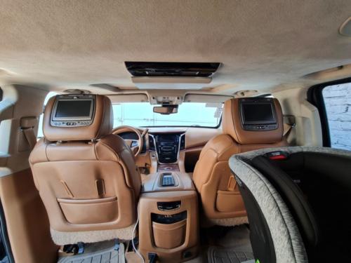 Cadillac Escalade NIII+ Ferbel Modelo 2015 75,659 kms. $900,000.00