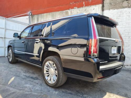 Cadillac Escalade NIII+ Ferbel Modelo 2015 75,659 kms. $900,000.00