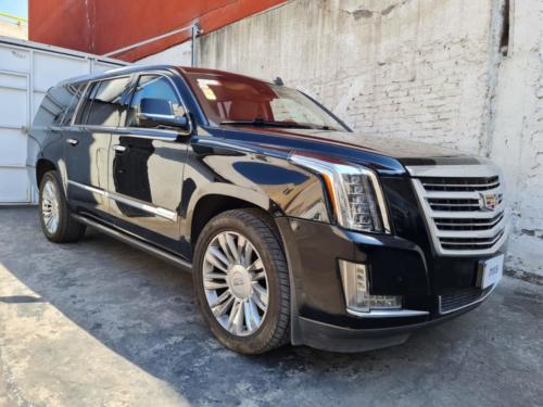 Cadillac Escalade NIII+ Ferbel Modelo 2015 75,659 kms. $900,000.00