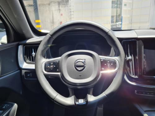 Volvo XC60 NII Parcial (Puertas y Vidrios) Ruhe Modelo 2018 46,251 kms. $800,000.00