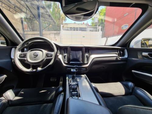 Volvo XC60 NII Parcial (Puertas y Vidrios) Ruhe Modelo 2018 46,251 kms. $800,000.00