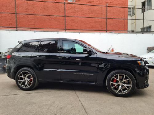 Jeep Grand Cherokee NIII IBN Modelo 2017 62,435 kms. $1,180,000.00